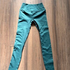 ALO Yoga High-Waist Leggings in Teal Green